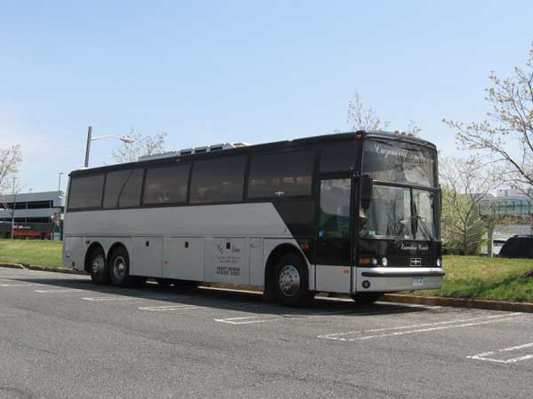 1601217752611673.jpg 深圳租大巴車