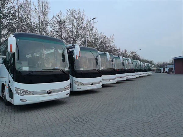 企業(yè)班車服務(wù)方案才是員工最好的獎賞（員工班車福利）