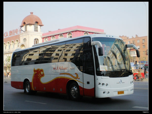 想要在深圳租大巴，深圳大巴租賃一般有哪些渠道？